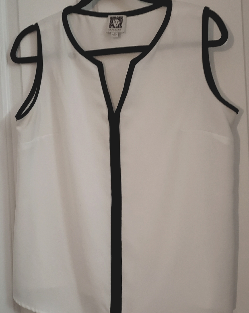 Black and White shell/blouse